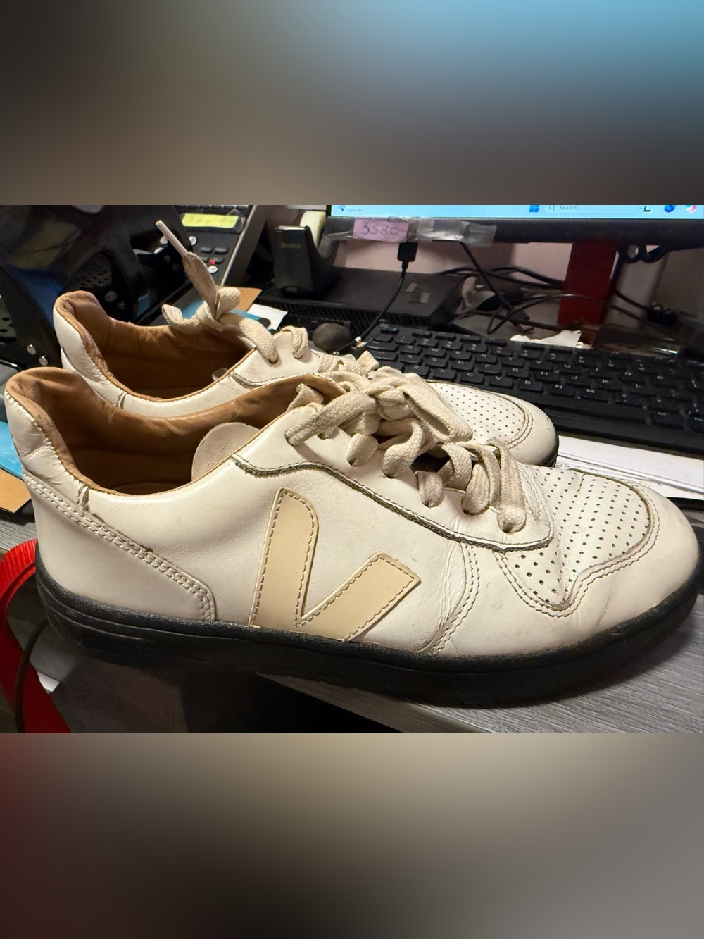 VEJA lather shoes 39